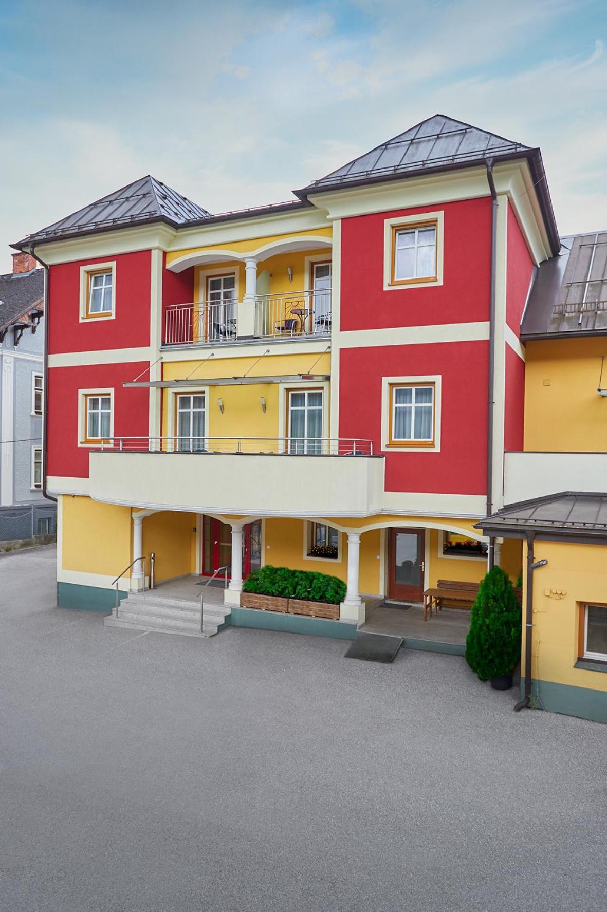 Hotel Gasthof Stenitzer Haus im Ennstal Eksteriør billede