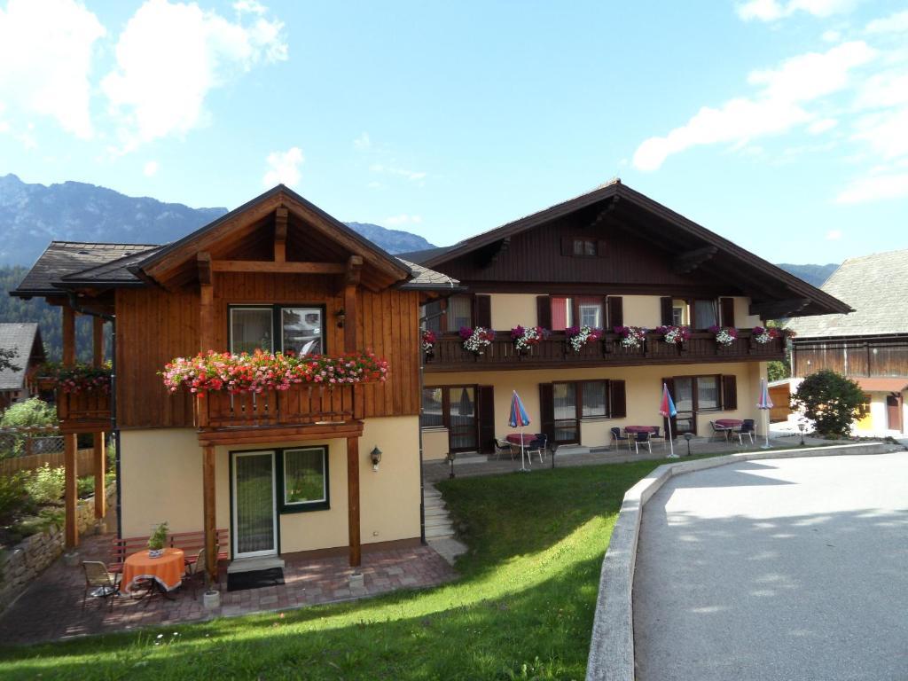 Hotel Gasthof Stenitzer Haus im Ennstal Eksteriør billede